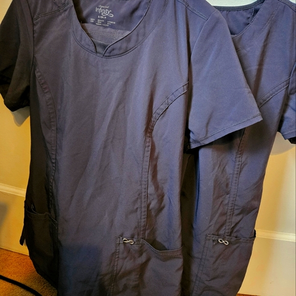Infinity scrubs - Picture 1 of 2